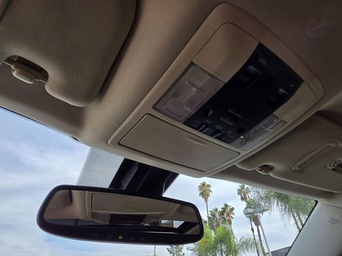 Used 2014 Lexus CT 200h image 44