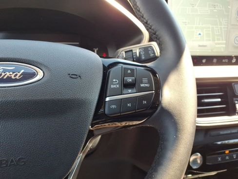 Used 2024 Ford Escape Active w/ Tech Pack #1 AWD/4WD image 18