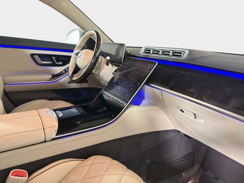 Used 2024 Mercedes-Benz S 500 4MATIC image 24