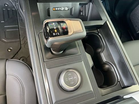 New 2025 GMC Hummer EV 3X AWD/4WD image 12