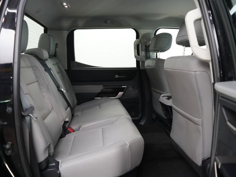 Used 2023 Toyota Tundra Limited AWD/4WD image 13