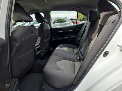 Used 2024 Toyota Camry LE image 10