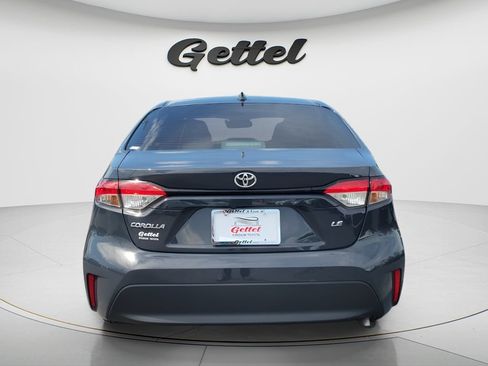 Used 2025 Toyota Corolla LE FWD image 6