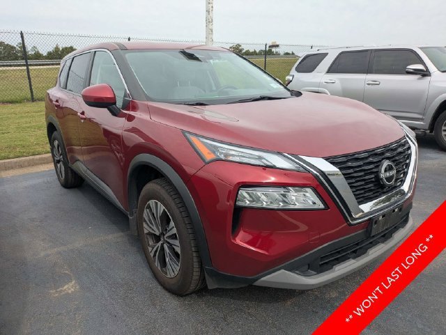 Used 2023 Nissan Rogue SV AWD/4WD image 2