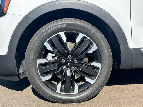 Certified 2024 Kia Telluride SX Prestige AWD/4WD image 6