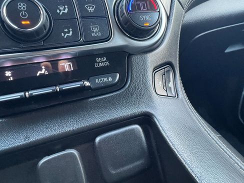 Used 2019 Chevrolet Tahoe LT w/ Texas Edition Package image 44