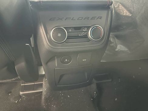 New 2026 Ford Explorer ST-Line AWD/4WD image 37