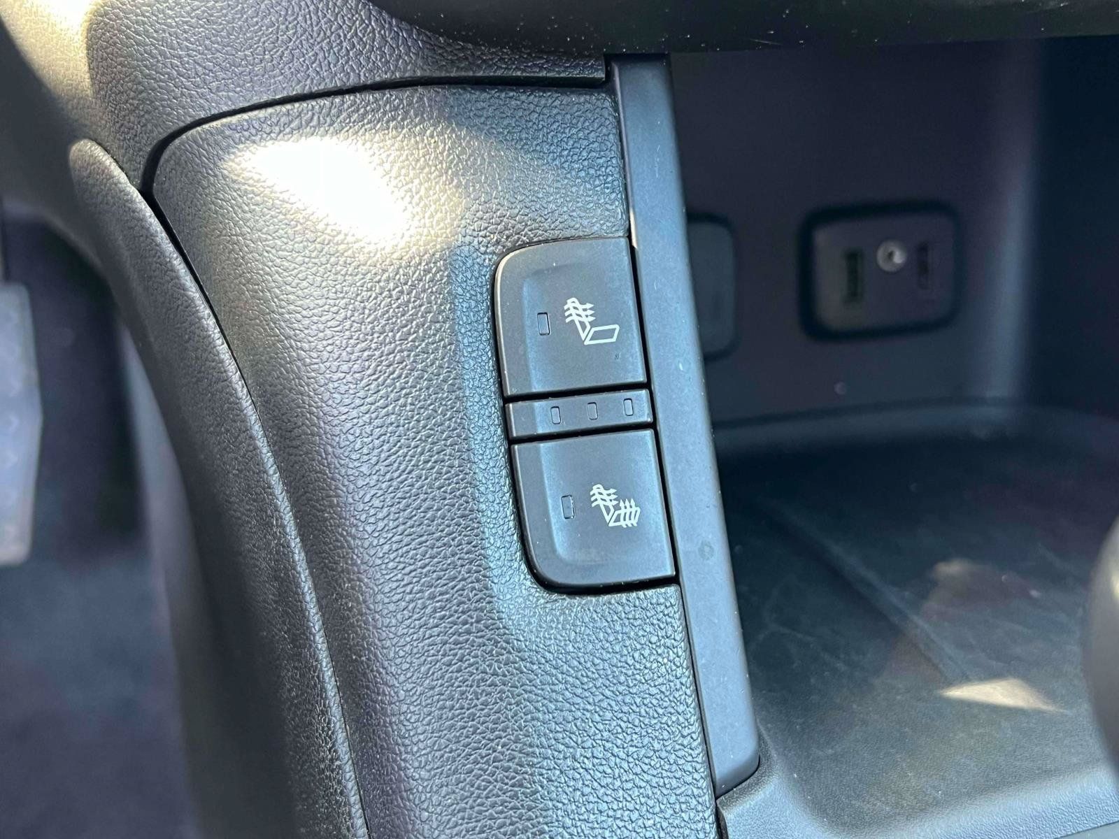 Used 2019 GMC Acadia SLE w/ Driver Alert Package I AWD/4WD image 13
