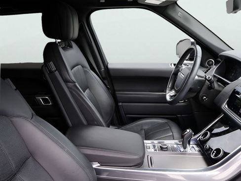 Used 2018 Land Rover Range Rover Sport HSE AWD/4WD image 9