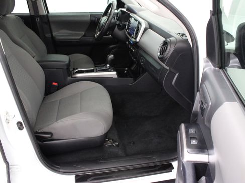Used 2023 Toyota Tacoma SR5 RWD image 34