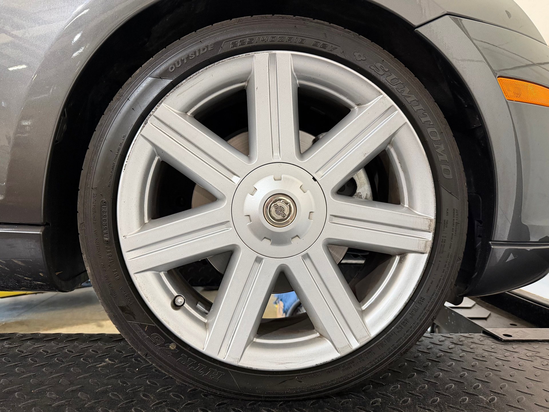 Used 2005 Chrysler Crossfire Limited RWD image 70