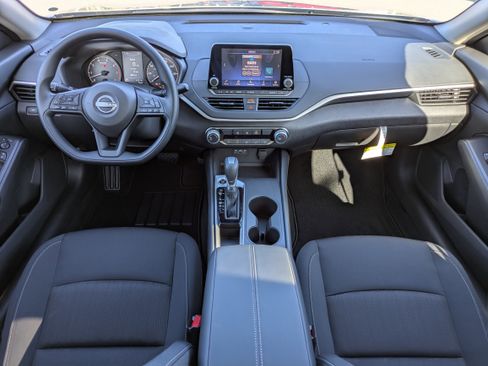 New 2025 Nissan Altima 2.5 S image 13