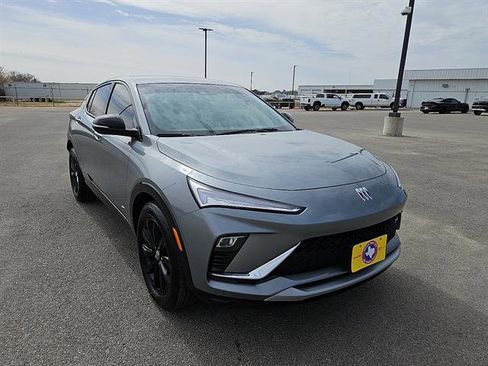 Used 2025 Buick Envista Sport Touring w/ Convenience I Package image 7