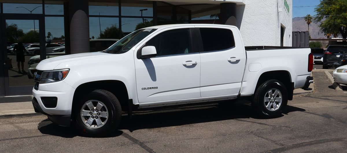 Used 2018 Chevrolet Colorado W/T w/ WT Convenience Package RWD image 4