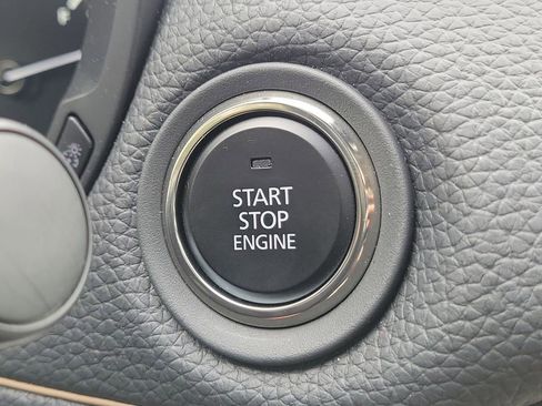 Certified 2025 MAZDA CX-90 3.3 Turbo w/ Preferred Package image 30