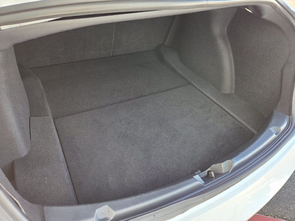 Used 2023 Tesla Model 3 Standard Range RWD image 19