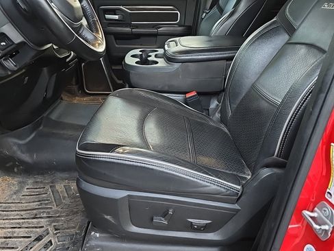 Used 2021 RAM 3500 Laramie image 11