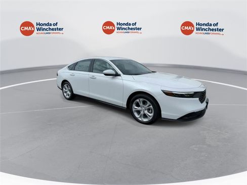 Used 2024 Honda Accord LX image 11