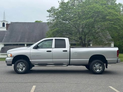 Used 2004 Dodge Ram 2500 Truck SLT w/ Trailer Tow Group AWD/4WD image 4