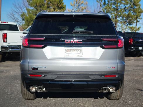 New 2026 GMC Acadia AT4 w/ Luxury Package image 10