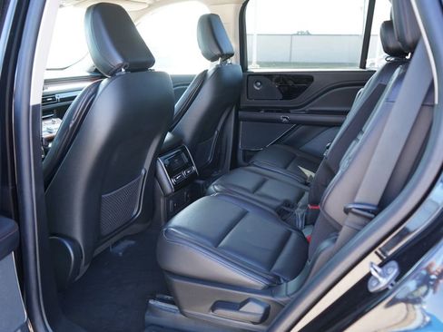 Used 2024 Lincoln Aviator Reserve image 27