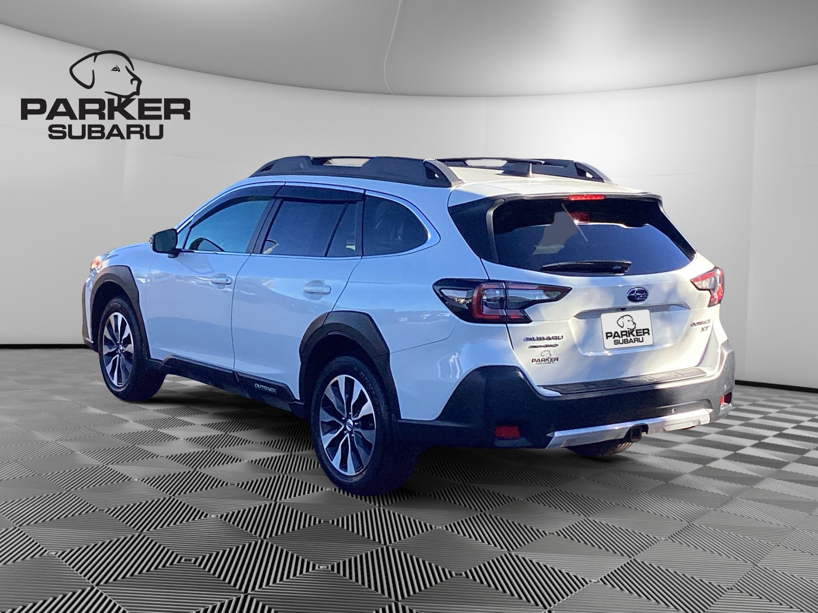 Used 2024 Subaru Outback Limited XT AWD/4WD image 3