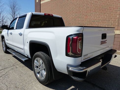 Used 2018 GMC Sierra 1500 SLT image 7