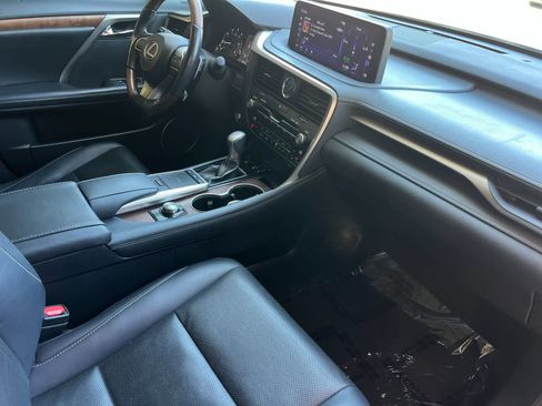 Used 2021 Lexus RX 350L FWD w/ Premium Package image 18