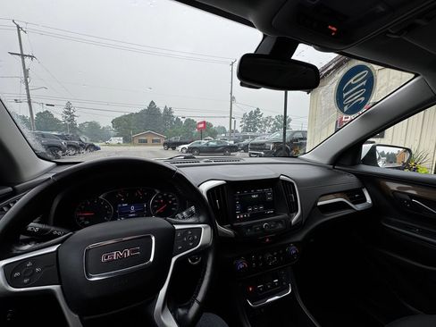 Used 2019 GMC Terrain SLE w/ Driver Convenience Package AWD/4WD image 24