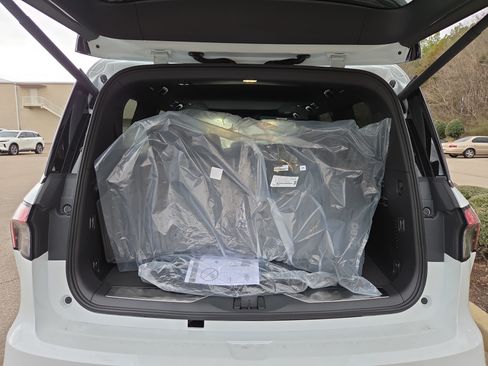 Used 2026 INFINITI QX80 4WD image 10