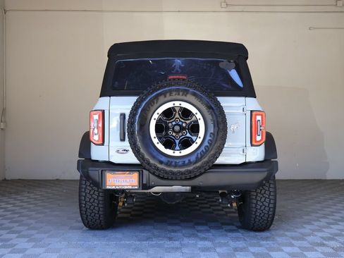 Used 2022 Ford Bronco Badlands AWD/4WD image 12