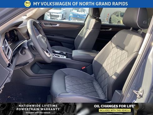 New 2026 Volkswagen Atlas SEL Premium R-Line image 9