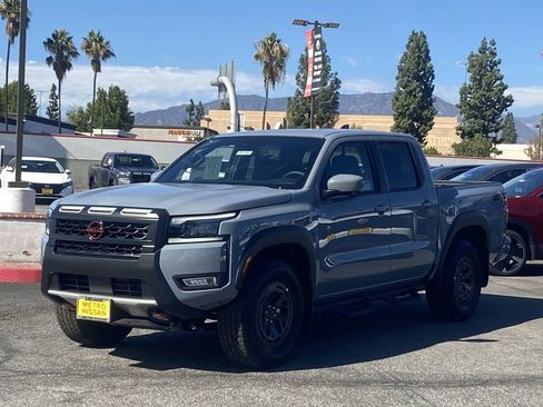 New 2026 Nissan Frontier PRO-4X w/ Pro-4x Convenience Package image 5