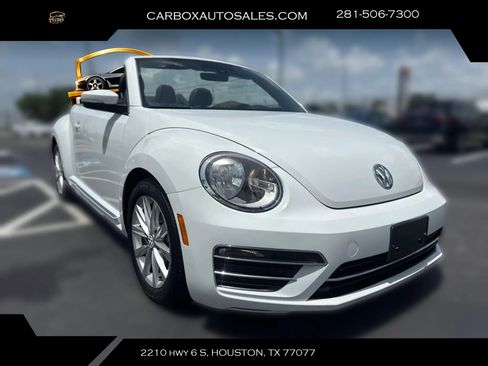 Used 2019 Volkswagen Beetle 2.0T SE FWD image 7
