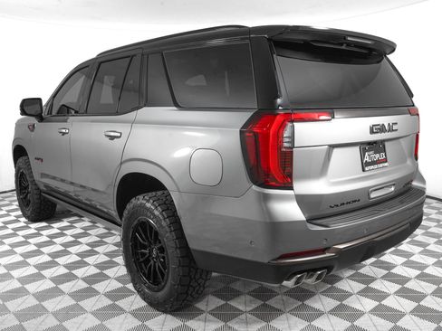 Used 2026 GMC Yukon AT4 Ultimate AWD/4WD image 6