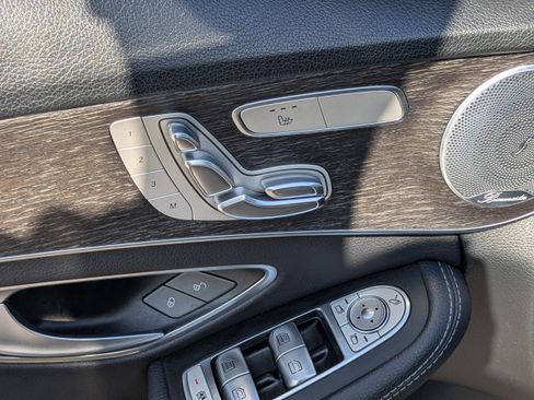 Used 2020 Mercedes-Benz C 300 4MATIC Sedan image 21