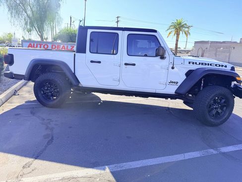 Used 2020 Jeep Gladiator Rubicon image 8