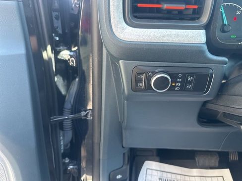 Used 2023 Ford Maverick XLT image 18