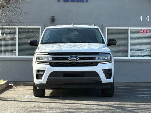 Used 2024 Ford Expedition Max XL image 2