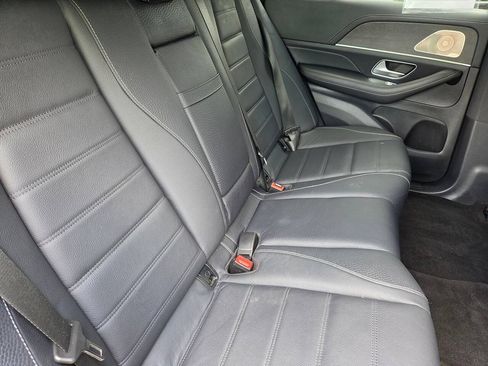 Used 2025 Mercedes-Benz GLE 450 4MATIC Coupe image 11
