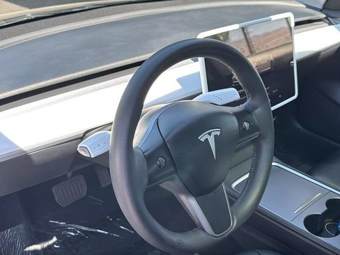 Used 2023 Tesla Model 3 Standard Range RWD image 19