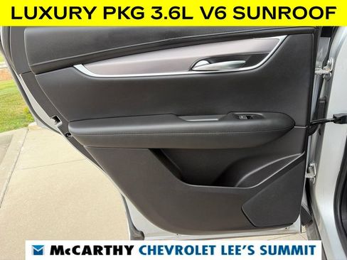 Used 2019 Cadillac XT5 Luxury FWD image 39