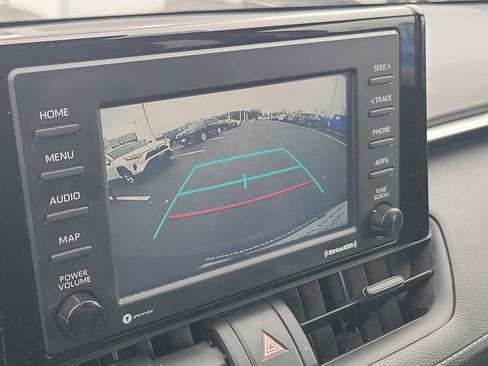 Certified 2021 Toyota RAV4 XLE image 30