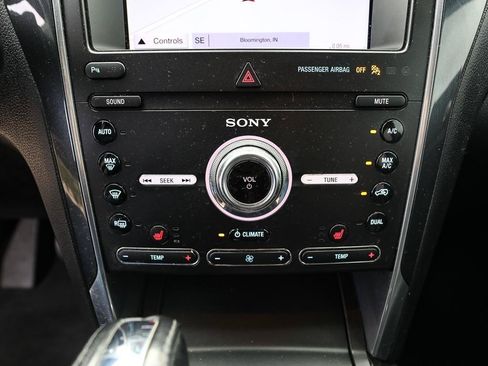 Used 2019 Ford Explorer Sport w/ Ford Safe & Smart Package AWD/4WD image 20