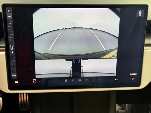 Used 2021 Tesla Model S Plaid image 30