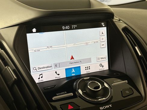 Used 2019 Ford Escape Titanium w/ U0J03 - Titanium Tow Package FWD image 13
