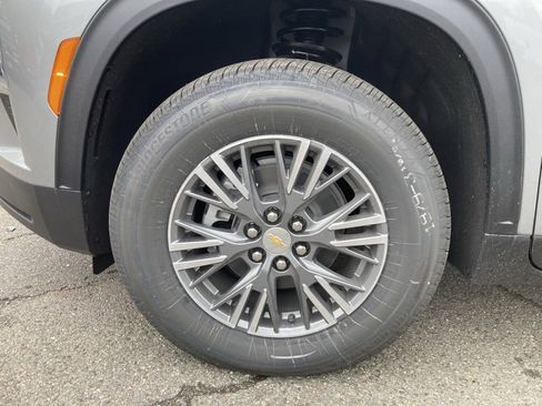 New 2026 Chevrolet Traverse LT w/ Driver Confidence Package image 27