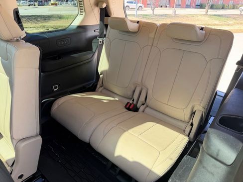 Used 2021 Jeep Grand Cherokee L Limited w/ Trailer Tow Group (B) image 36