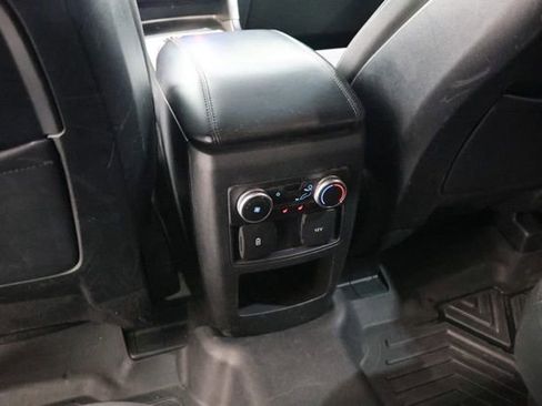 Used 2020 Ford Explorer XLT w/ Comfort Package AWD/4WD image 29