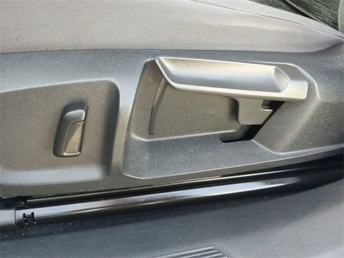 Certified 2021 Volkswagen ID.4 Pro w/ ID.4 Protection Package image 19